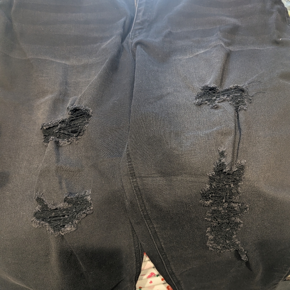 Women's Plus Size Vanilla Star Mom Distressed Jeans
